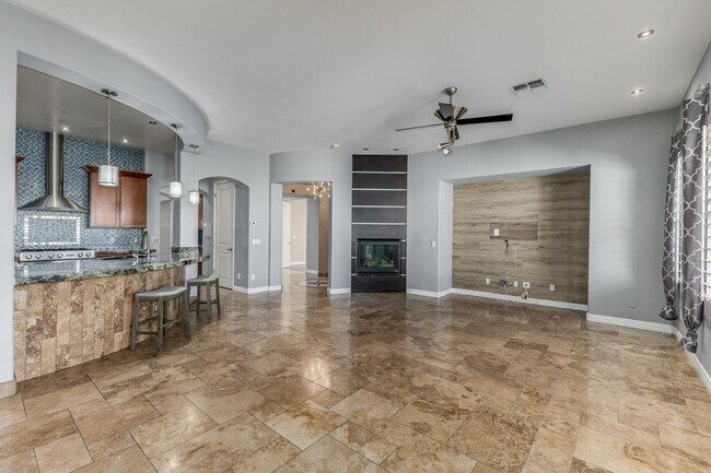 Building Photo - 27414 N 22nd Ln