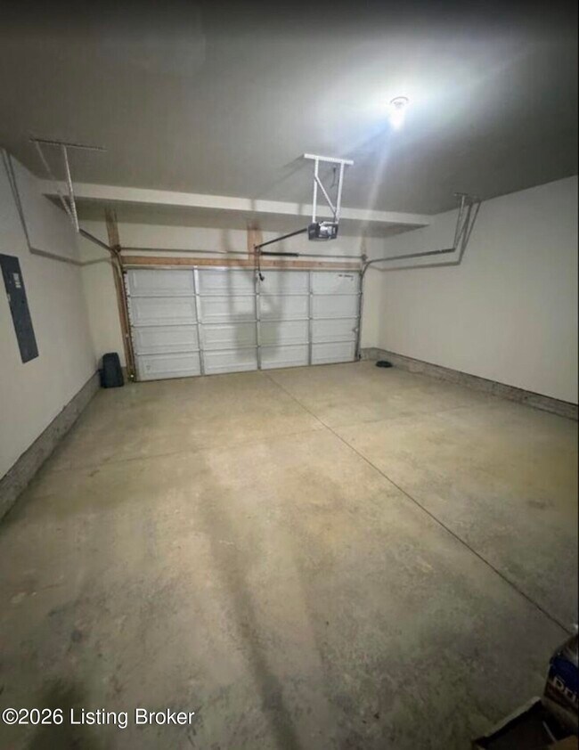 Building Photo - 16811 Aiken Rdg Cir