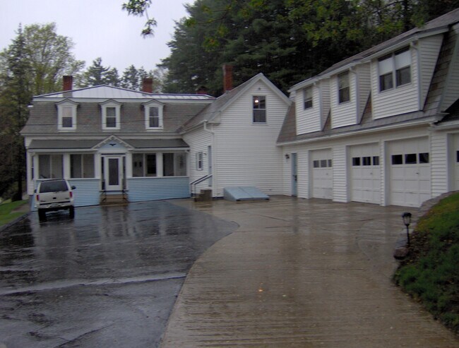 Primary Photo - 472 Marlboro St