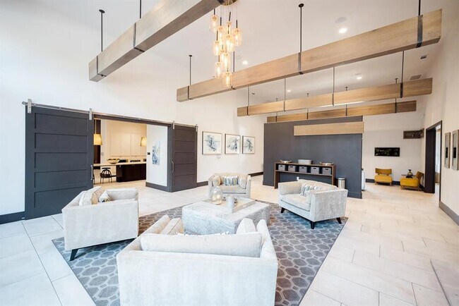 Building Photo - 10505 S I-35 Frontage Rd