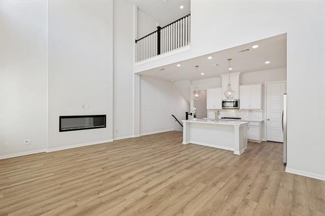 Building Photo - 8345 Huron Peak Dr