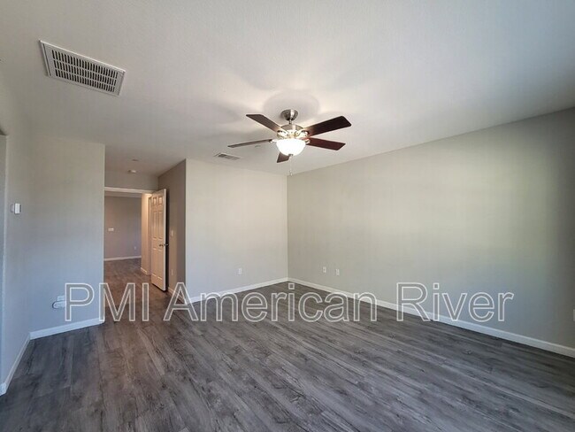 Building Photo - 3238 Chelmer Way