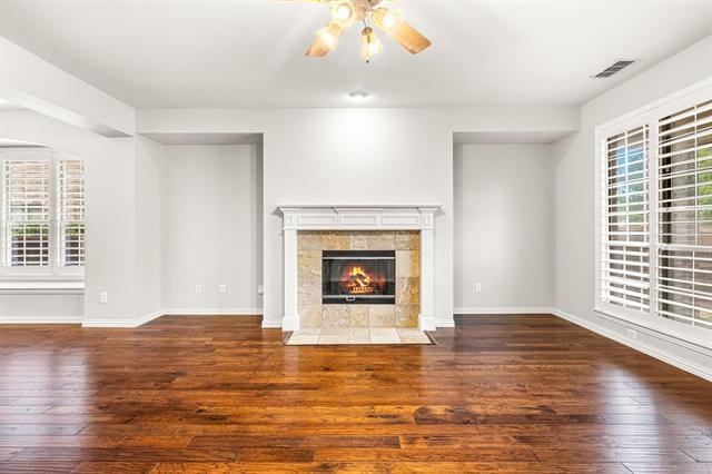 Building Photo - 2727 Breezy Point Ln