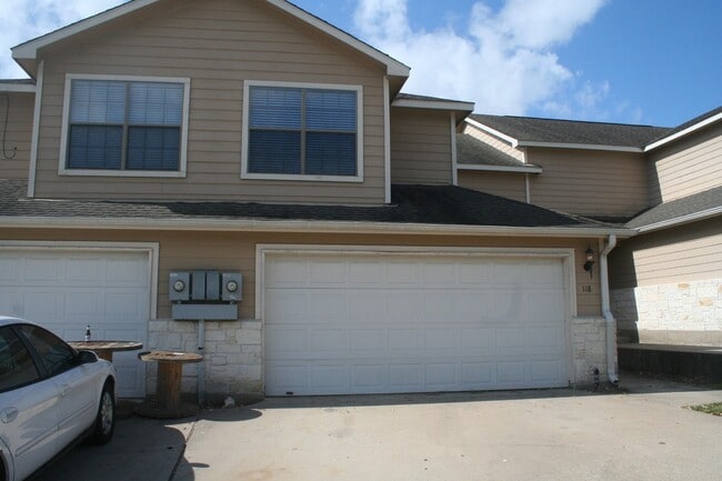 Building Photo - The Ranch at Sam Houston