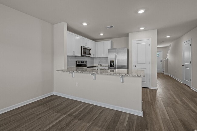 Building Photo - 344 Bayou Loop