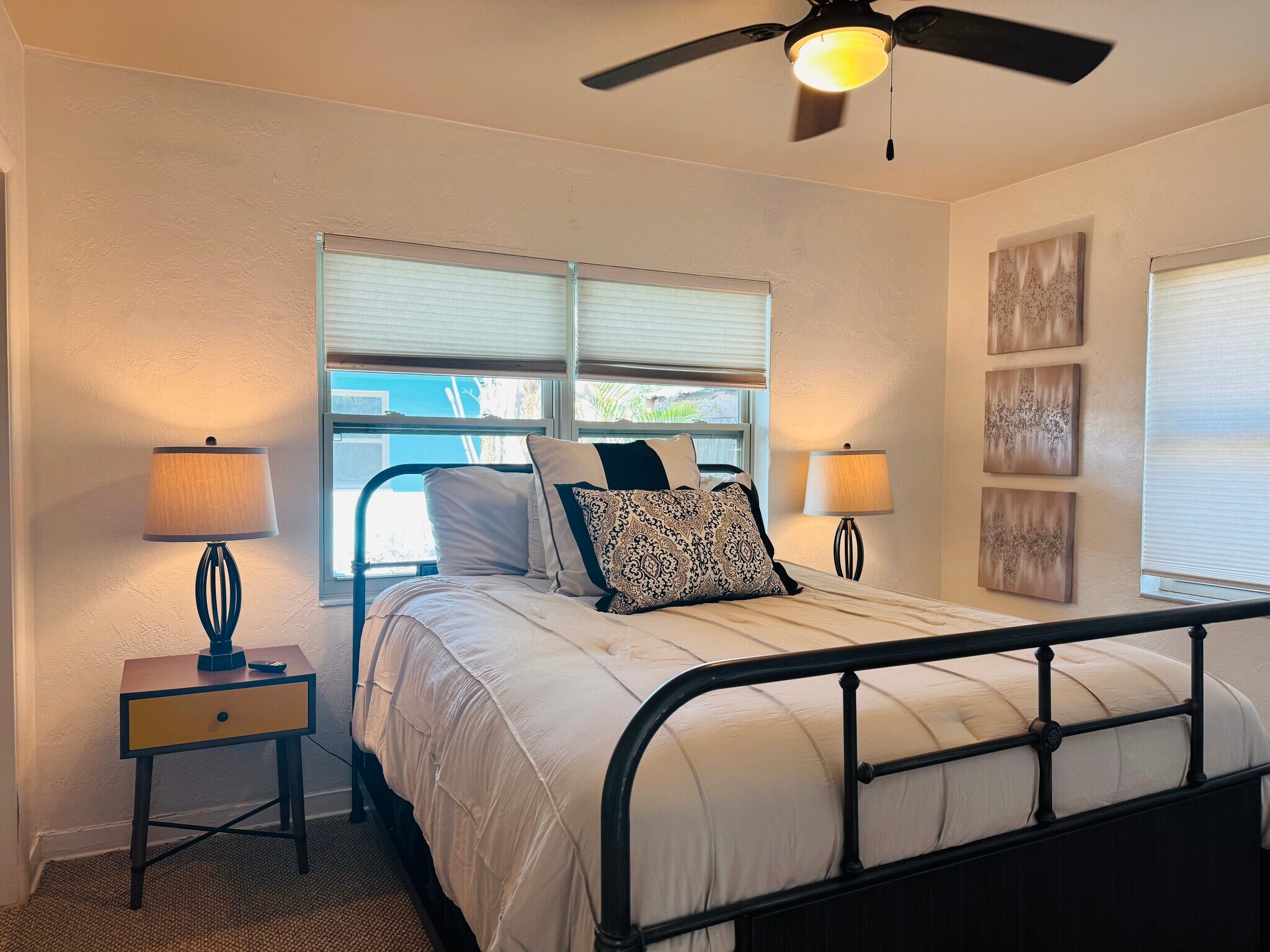 Building Photo - 412 73rd Ave