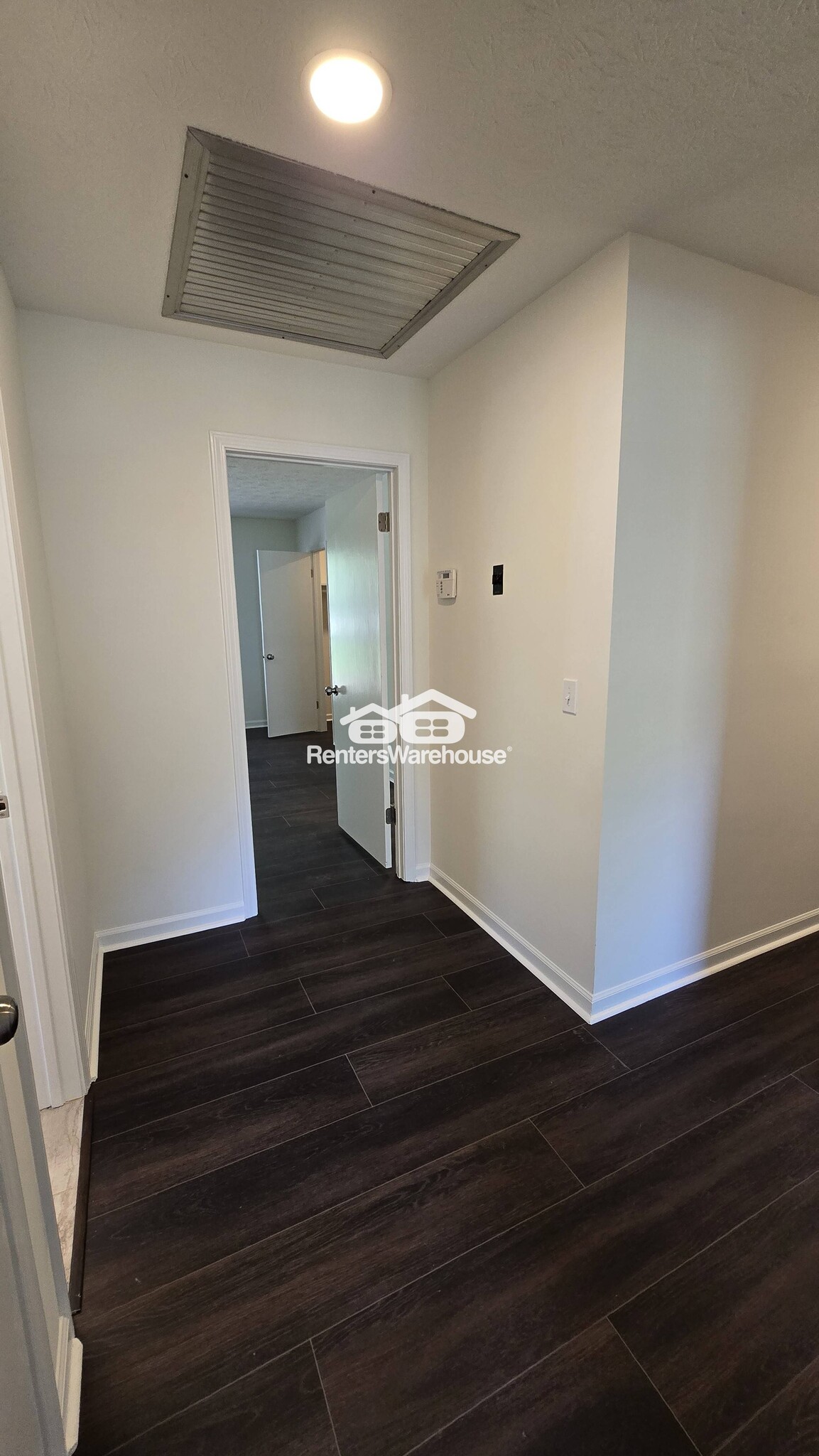 Building Photo - 5229 Rockbridge Dr