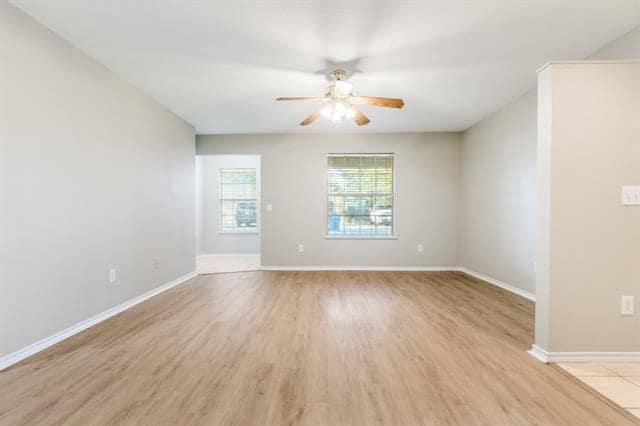 Building Photo - 204 Gerrish St