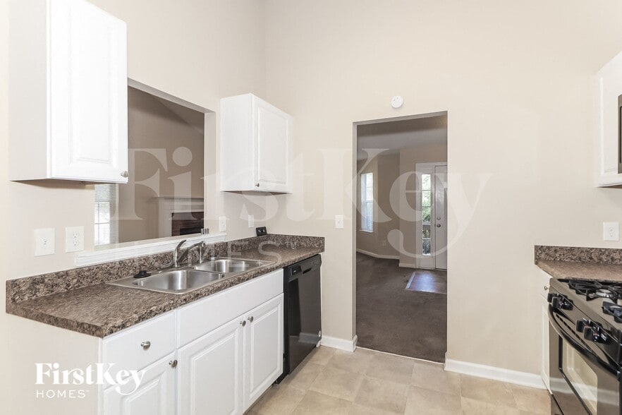 Building Photo - 2086 Cherokee Ridge Trail NW