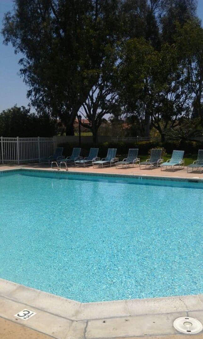 Building Photo - 15921 Avenida Villaha