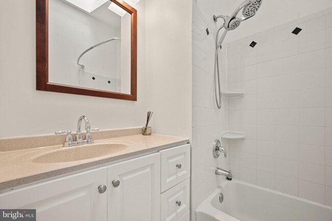 Building Photo - 8217 Township Dr