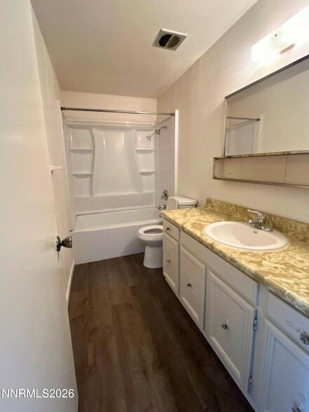 Building Photo - 1664 Manchester Way