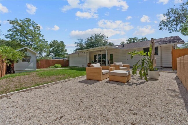Building Photo - 2616 Choctaw Trail