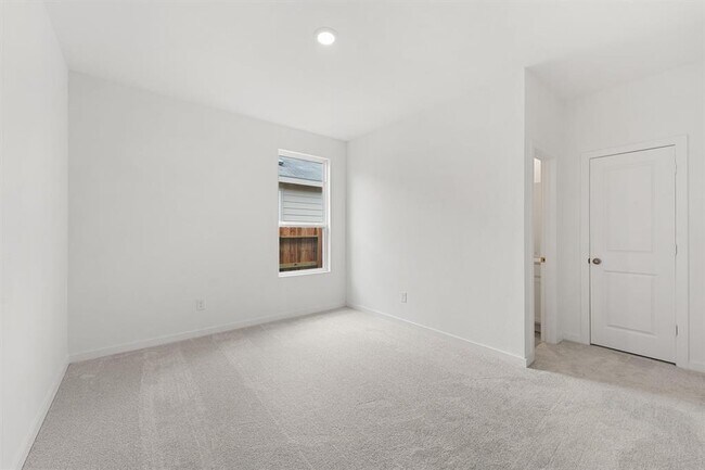 Building Photo - 10351 Woodhill Spa Ln
