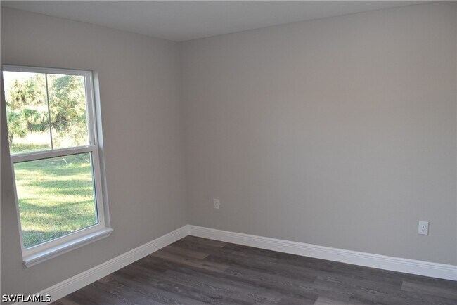 Building Photo - 3761 Casco Cir