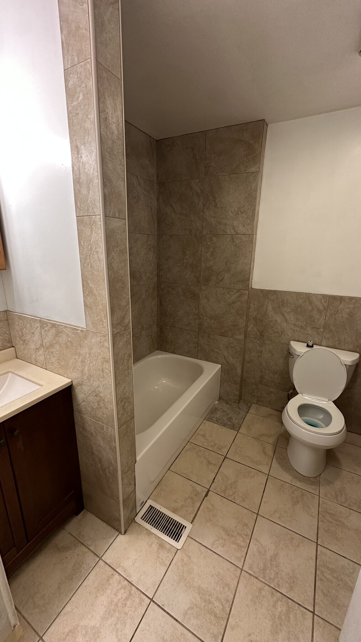 Building Photo - 3744 S Wallace St