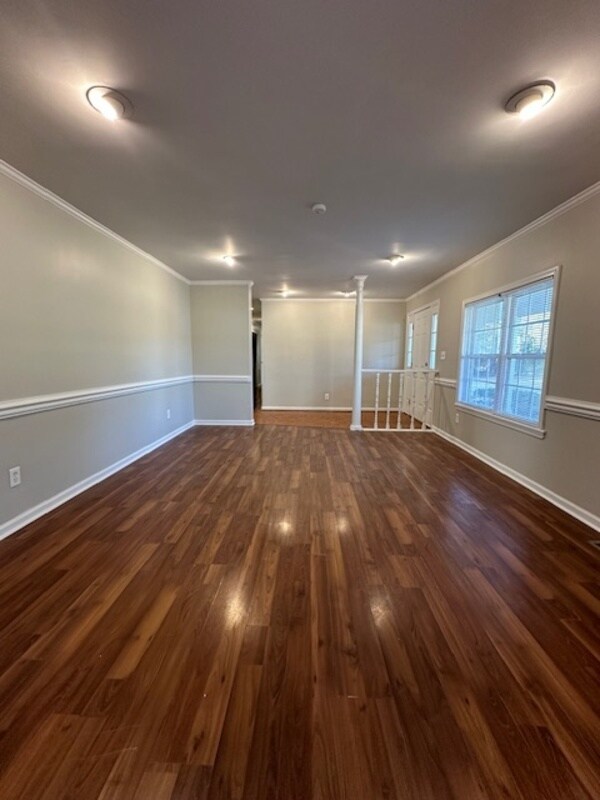 Building Photo - 1209 Lawhorn Rd