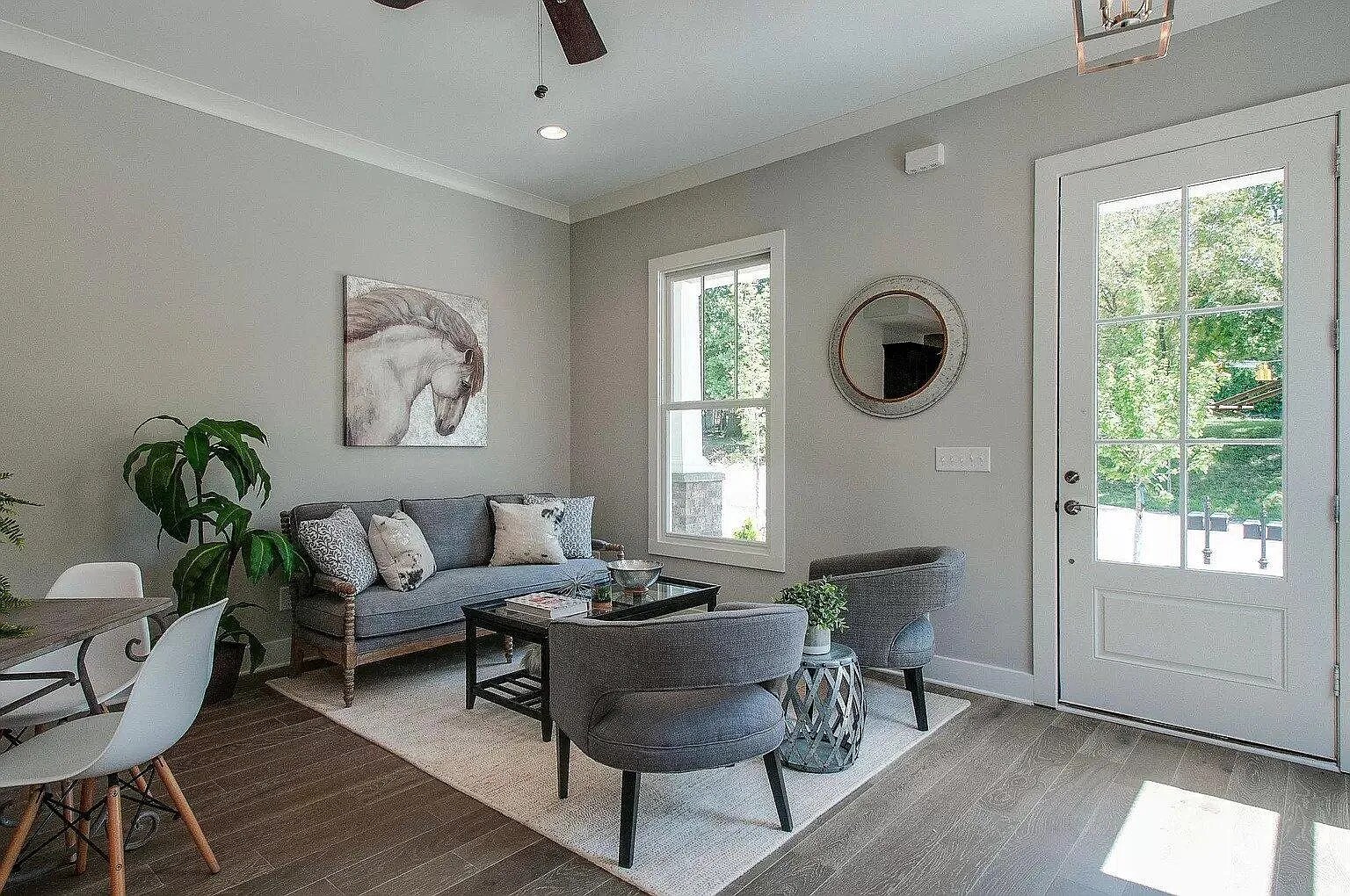 Building Photo - 552 Acklen Park Dr