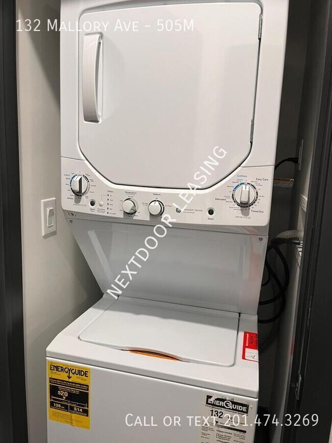 Building Photo - 132 Mallory Ave