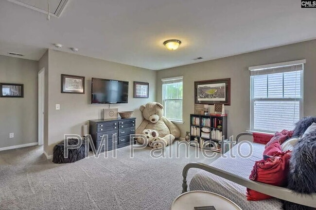 Building Photo - 326 Lanyard Ln