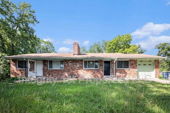 Building Photo - 4202 N Askew Ave