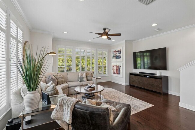 Building Photo - 426 S Lincoln Ave