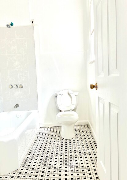 Bathroom - 261 Ridge St