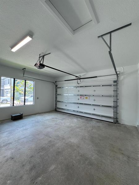 Building Photo - 9421 Tulip Leaf Ct
