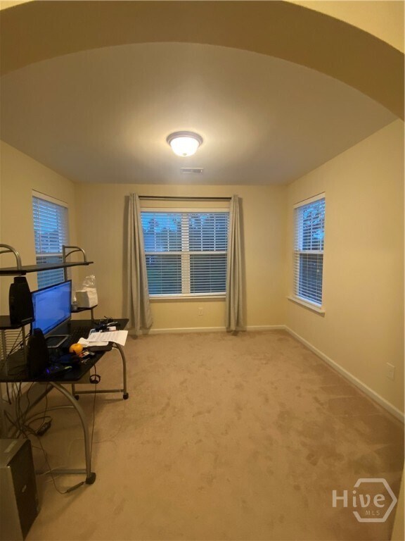 Building Photo - 116 Winslow Cir