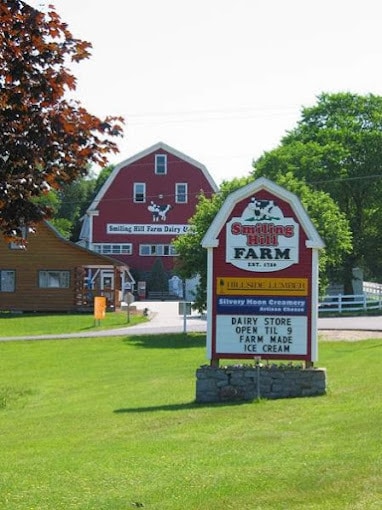 Building Photo - 33 Saco St