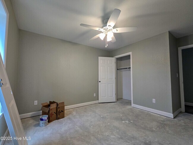 Building Photo - 106 Perth Dr