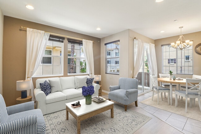 Building Photo - 5081 Cascade Way