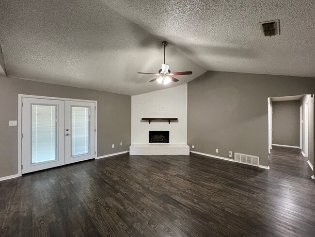 Building Photo - Saginaw Texas Homes for Rent