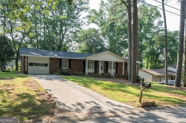 Building Photo - 4044 Forrestal Dr