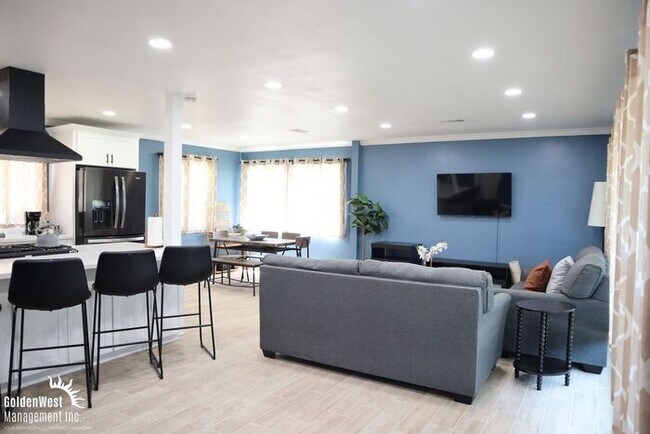 Primary Photo - Charming 3Bdm 2Ba Home in the Heart of San...