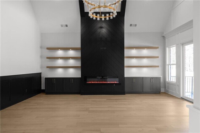 Building Photo - 407 Thunder Rd