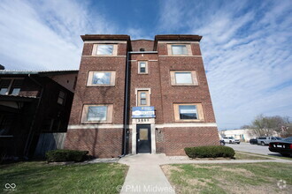 Building Photo - 2060 N Delaware St