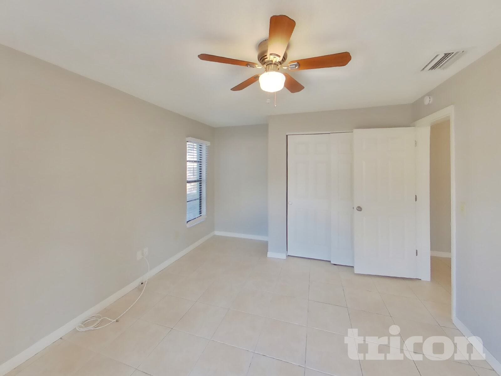 Building Photo - 2539 Pinetta Ct