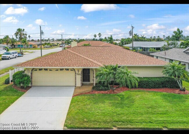 Building Photo - 755 Verbenia Dr
