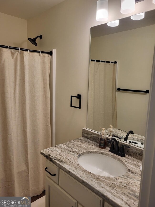 Building Photo - 363 Bayside Ln