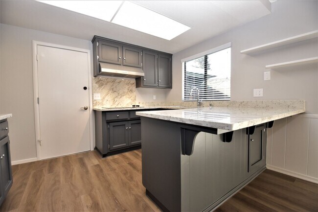 Building Photo - 67-67 Payne River Cir