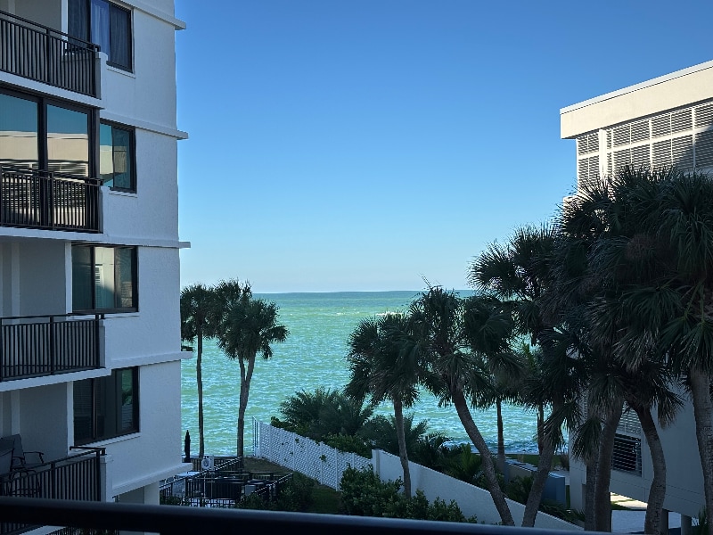 Building Photo - 4822 Ocean Blvd