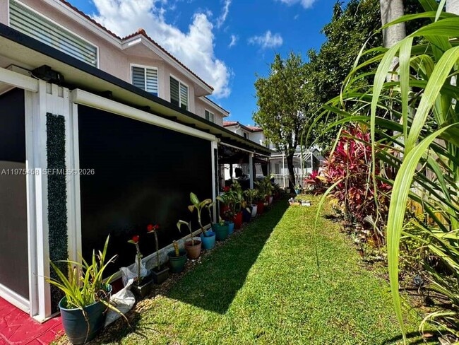 Building Photo - 2883 SW 176th Way