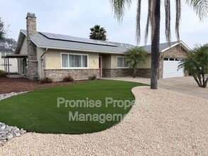 Building Photo - 1320 La Miranda Ave