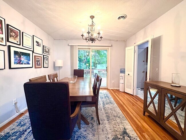 Building Photo - 11 Tirrell Crescent