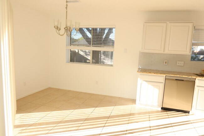 Building Photo - 13134 Worthington St