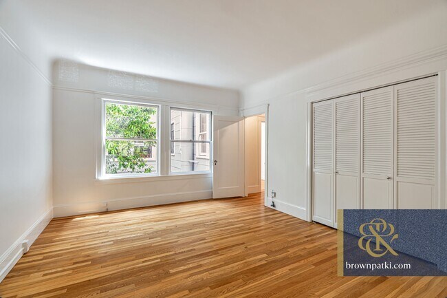 Building Photo - 1335 Filbert St