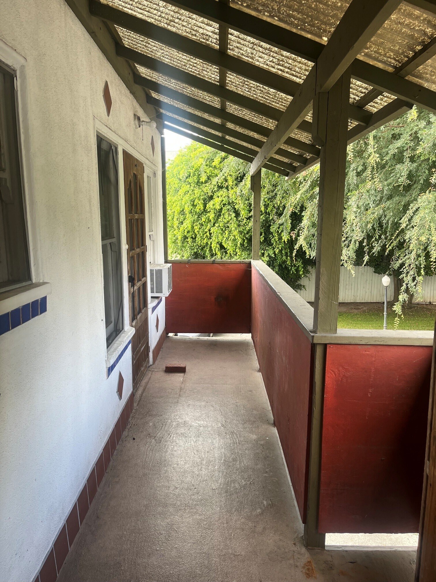 Building Photo - 386 Carroll Park E