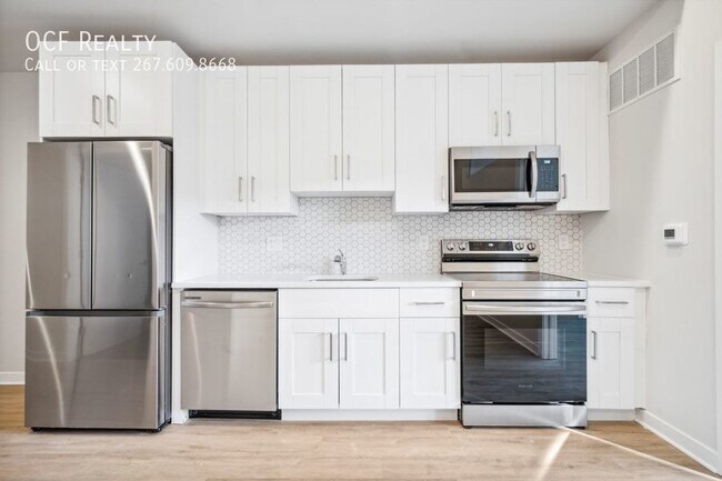 Building Photo - Modern Grays Ferry Apartment