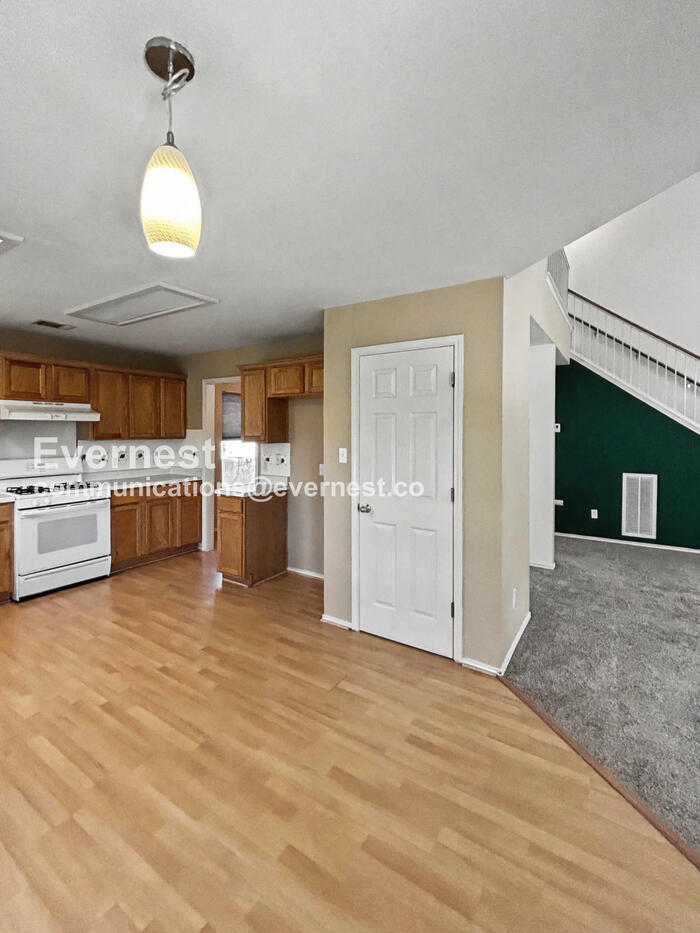 Building Photo - 17516 Dell City Dr